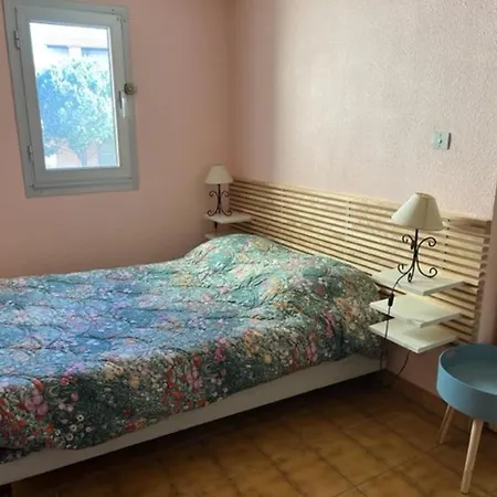 Апартаменти T2 Avec Garage A Proximite Des Plages Et Attractions - Fr-1-749-65 Агд